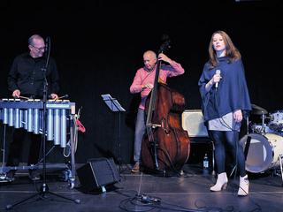 Veranstaltungen in Chemnitz - Stadtstreicher - Stefanie Schlesinger Quartett feat. Wolfgang Lackerschmid Veranstaltungen in Chemnitz - Stadtstreicher - Stefanie Schlesinger Quartett feat. Wolfgang Lackerschmid