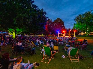Veranstaltungen in Chemnitz - Stadtstreicher - Parksommer - Das Kulturfestival in Chemnitz Veranstaltungen in Chemnitz - Stadtstreicher - Parksommer - Das Kulturfestival in Chemnitz